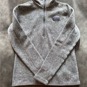 Patagonia Heathered Gray Fleece Pullover
